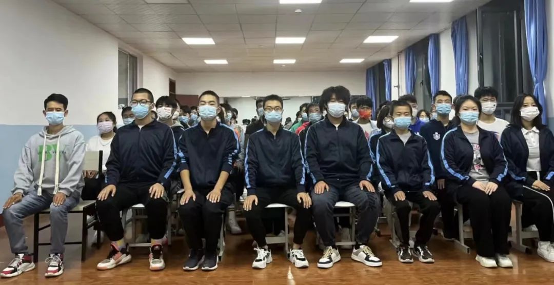 召开2022-2023学年度第一学期学生纪律教育大会